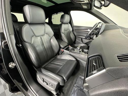 2022 Audi SQ5 3.0T Premium Plus