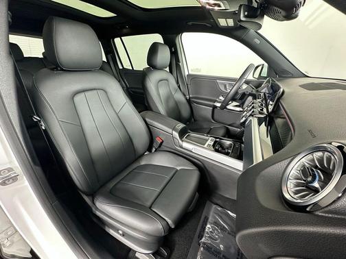 2024 Mercedes-Benz EQB 300 4MATIC