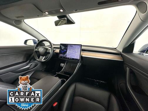 Deep Blue Metallic 2018 Tesla Model 3 Long Range