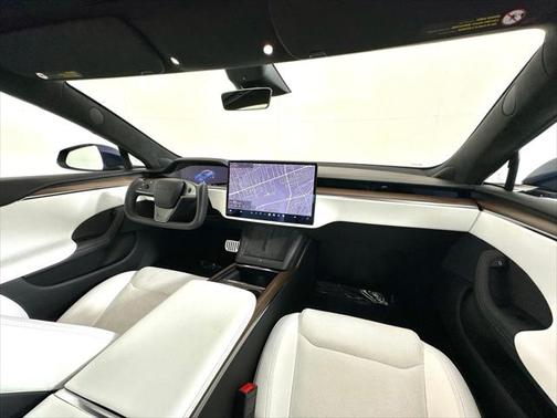 2022 Tesla Model S Base