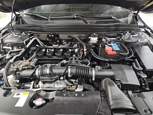 Lunar Silver Metallic 2021 Honda Accord LX 1.5T