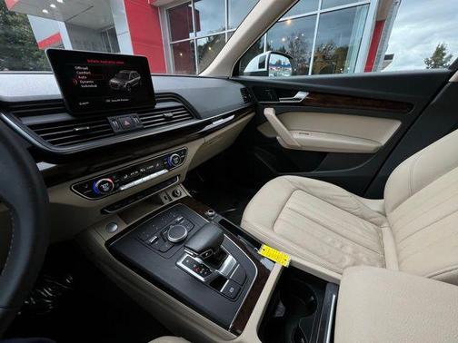 2020 Audi Q5 45 Premium