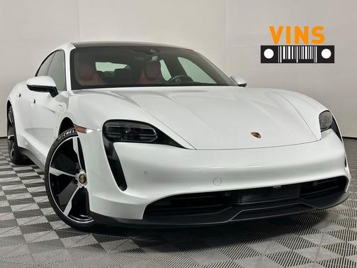 2022 Porsche Taycan Base