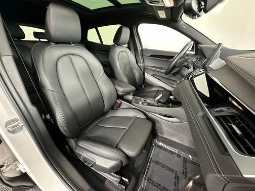 2023 BMW X2 xDrive28i