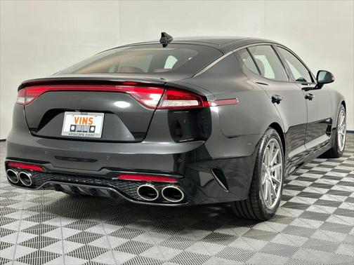 2022 Kia Stinger GT-Line