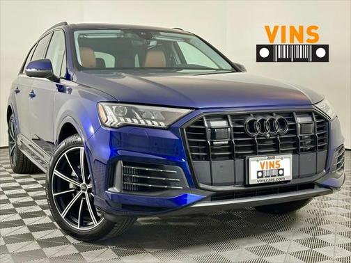 2023 Audi Q7 55 Premium Plus