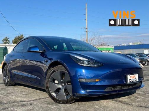 2022 Tesla Model 3 Standard Range