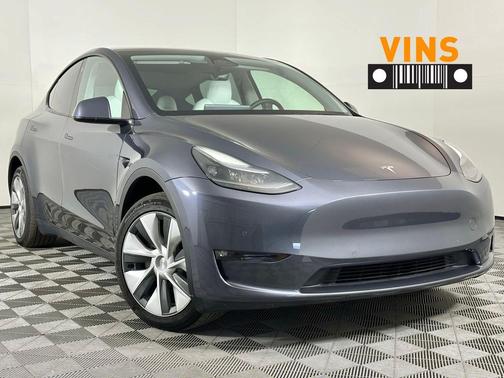 2022 Tesla Model Y Long Range Dual Motor All-Wheel Drive
