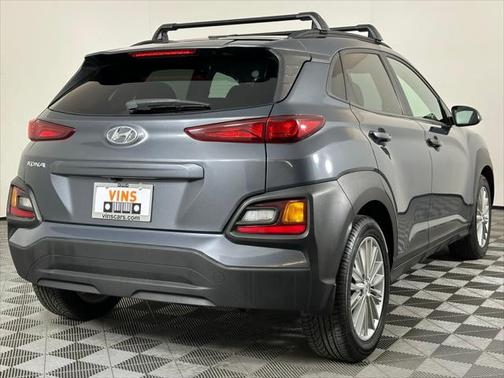2021 Hyundai KONA SEL
