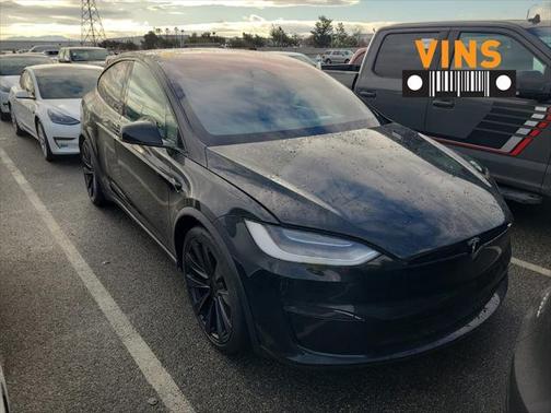 2022 Tesla Model X Plaid