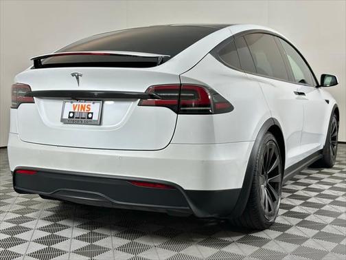 2022 Tesla Model X Dual Motor All-Wheel Drive