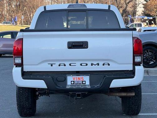 2022 Toyota Tacoma SR5