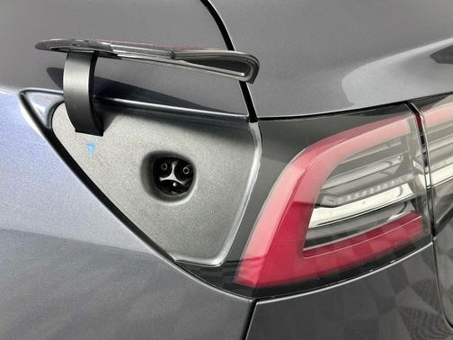 Midnight Silver Metallic 2021 Tesla Model 3 Standard Range Plus