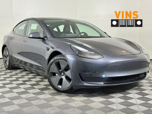 Midnight Silver Metallic 2021 Tesla Model 3 Standard Range Plus