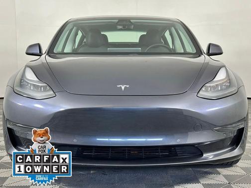 Midnight Silver Metallic 2021 Tesla Model 3 Standard Range Plus