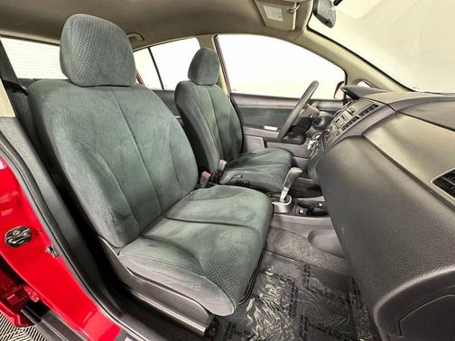 2012 Nissan Versa 1.8 S