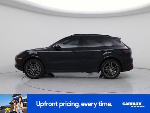 Black 2022 Porsche Cayenne Platinum