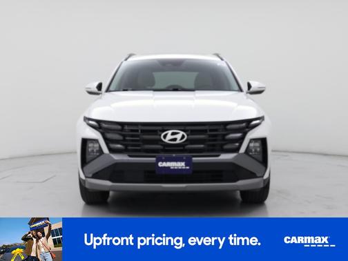 White 2025 Hyundai TUCSON SEL Convenience