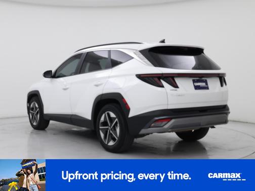 White 2025 Hyundai TUCSON SEL Convenience