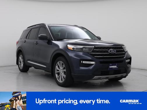 Blue 2022 Ford Explorer XLT