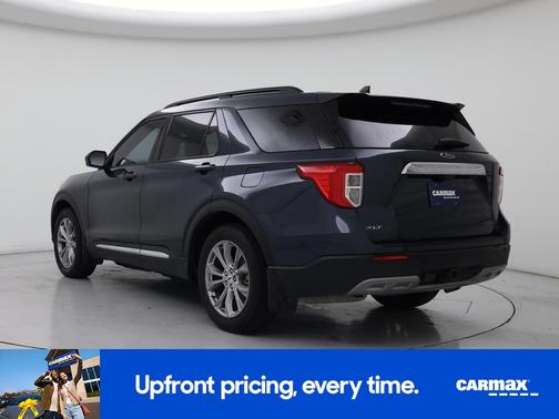 Blue 2022 Ford Explorer XLT