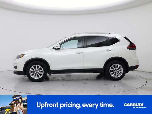 White 2018 Nissan Rogue SV