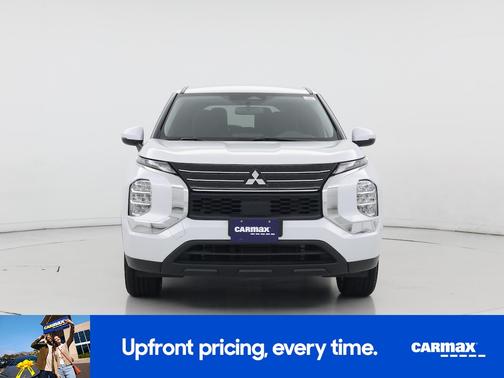 2024 Mitsubishi Outlander ES