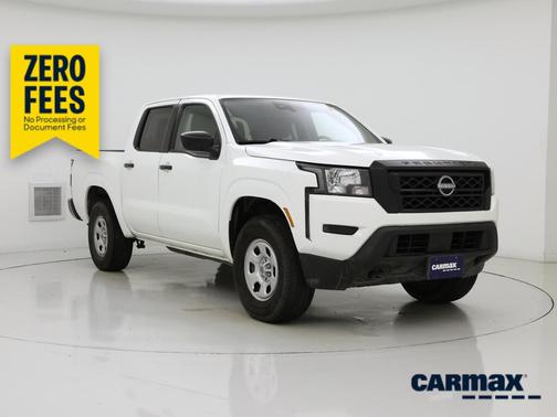 White 2024 Nissan Frontier S