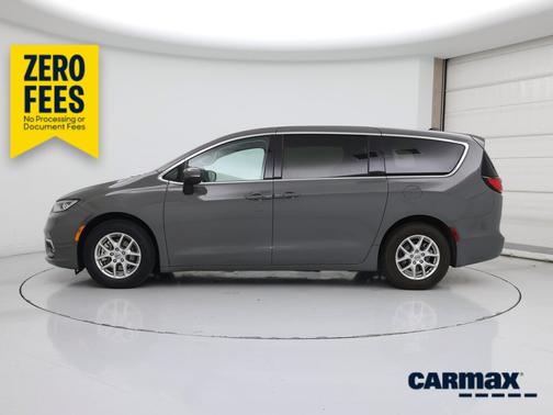 Gray 2023 Chrysler Pacifica Touring L