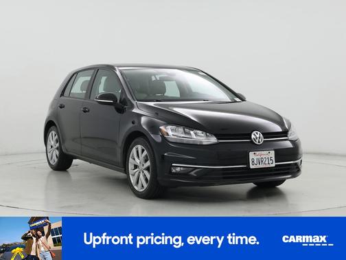 2019 Volkswagen Golf SE