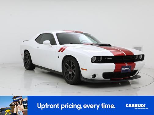 2017 Dodge Challenger 392 Hemi Scat Pack Shaker