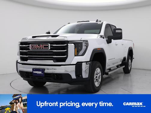 White 2025 GMC Sierra 2500 SLE