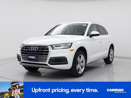 White 2018 Audi Q5 Premium Plus