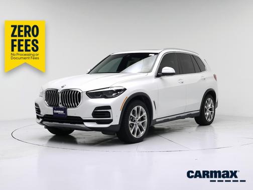 White 2023 BMW X5 xDrive40i
