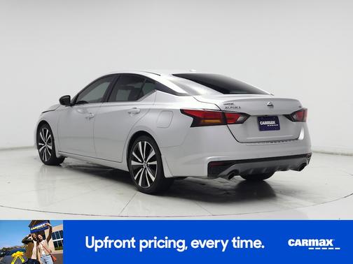 2022 Nissan Altima SR