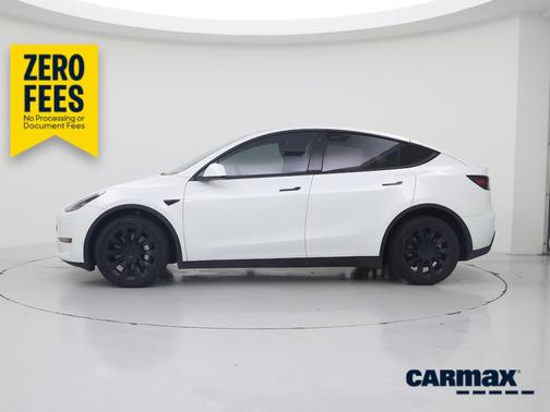White 2023 Tesla Model Y Long Range