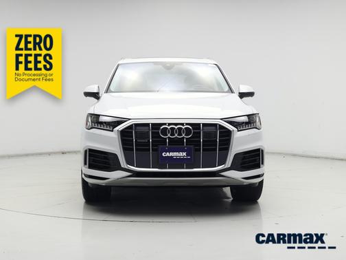 White 2021 Audi Q7 Prestige