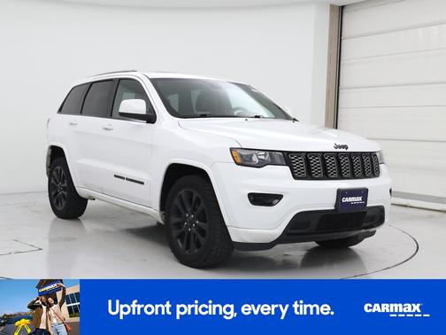 White 2017 Jeep Grand Cherokee Altitude