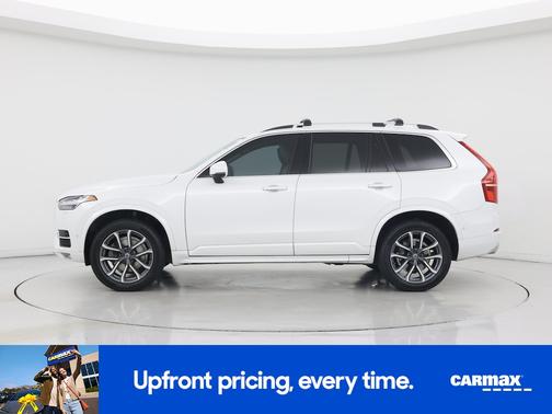 2019 Volvo XC90 T6 Momentum