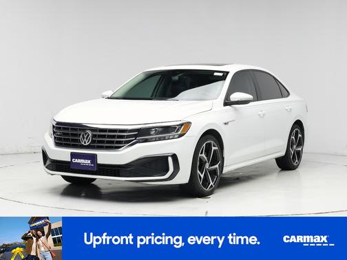 2020 Volkswagen Passat R-Line