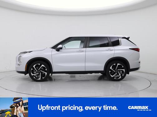 2023 Mitsubishi Outlander SE