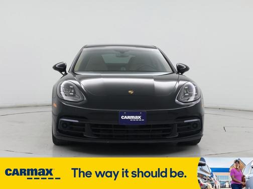 2020 Porsche Panamera