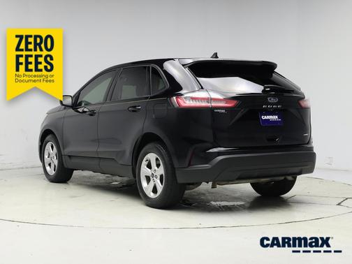Black 2022 Ford Edge SE