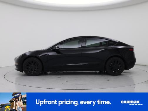 Black 2022 Tesla Model 3 Long Range