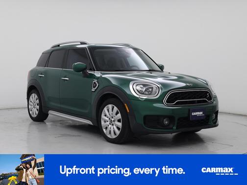 Green 2020 MINI Countryman S
