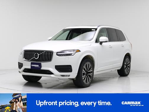 White 2021 Volvo XC90 T6 Momentum