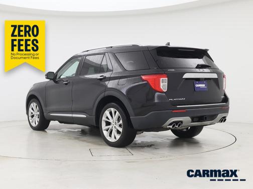 Black 2022 Ford Explorer Platinum