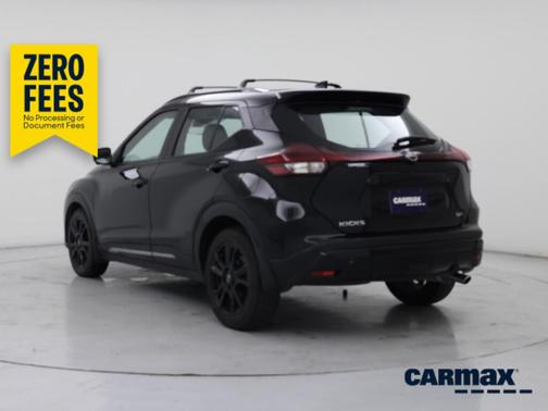 Black 2024 Nissan Kicks SR
