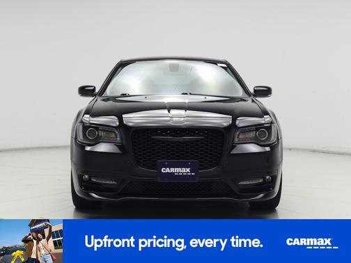 2022 Chrysler 300 Touring L