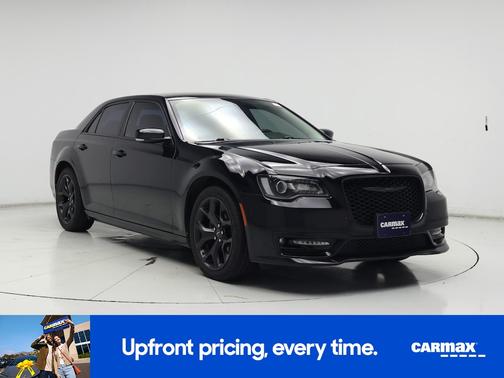 2022 Chrysler 300 Touring L